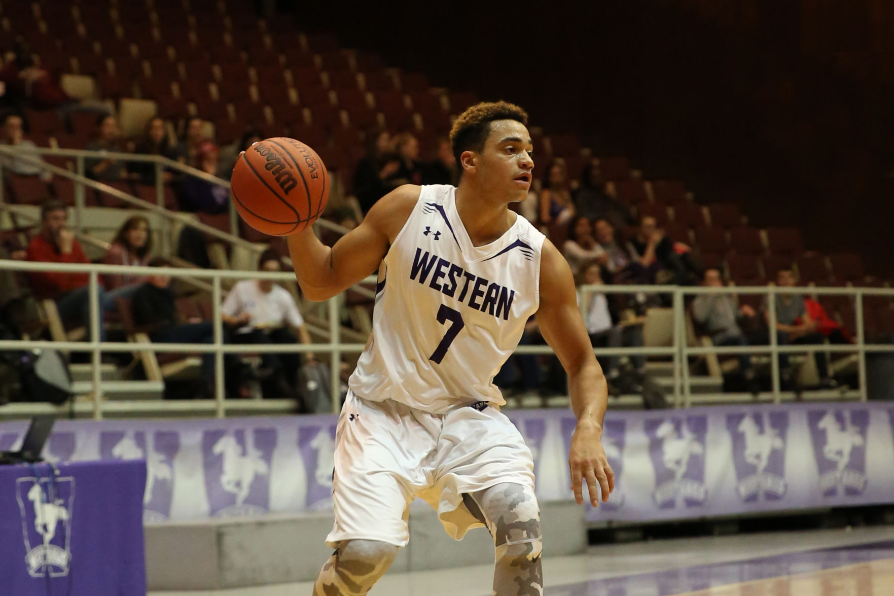 Jedson Tavernier basketball player